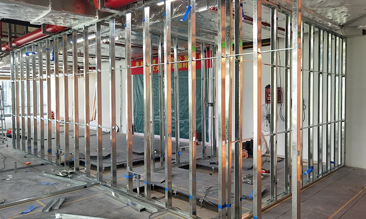 閔行外企海道爾夫實驗室辦公室施工現場 閔行外企海道爾夫實驗室辦公室施工現場