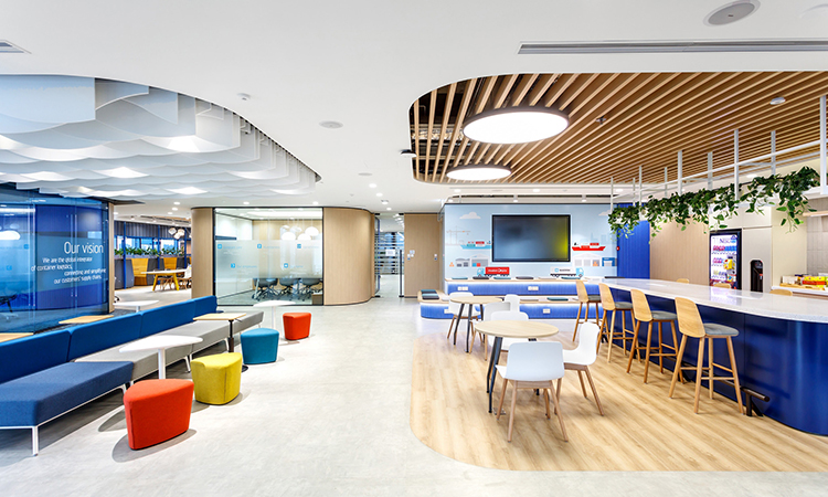 上?，F(xiàn)代科技風(fēng)辦公室裝修材料如何選?