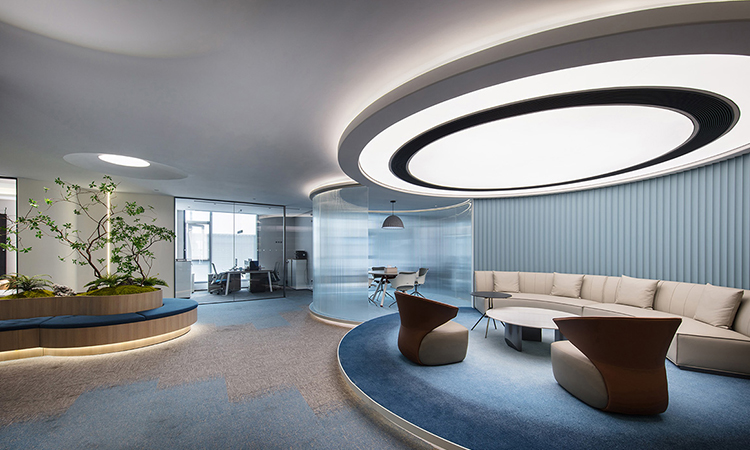 互聯網都有哪些平臺和渠道去找上海專業的辦公室裝修公司呢？